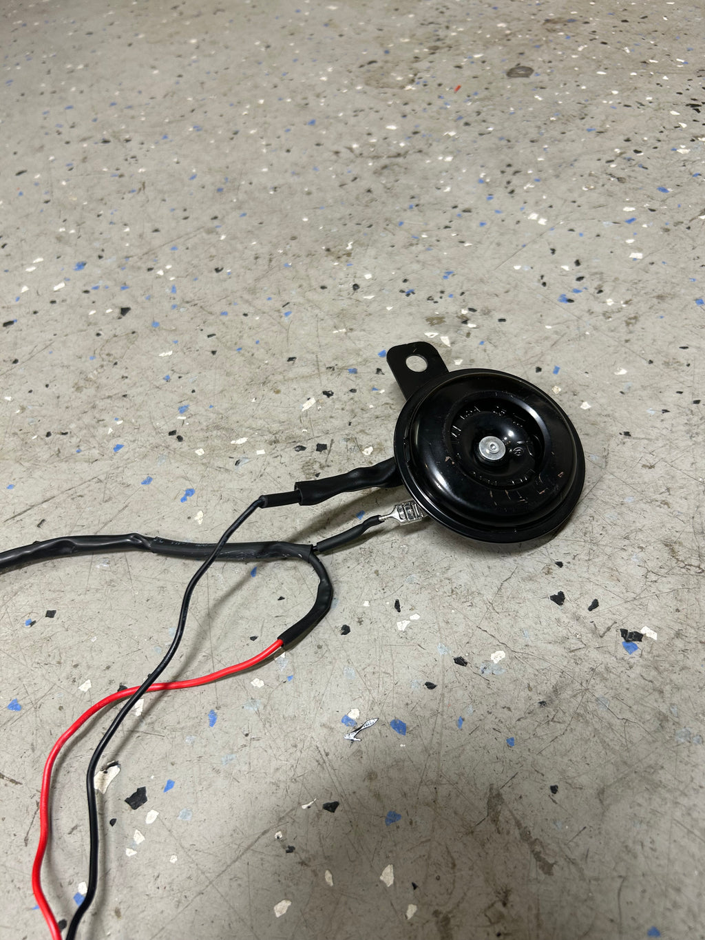 Rechargeable Battery Powered Horn