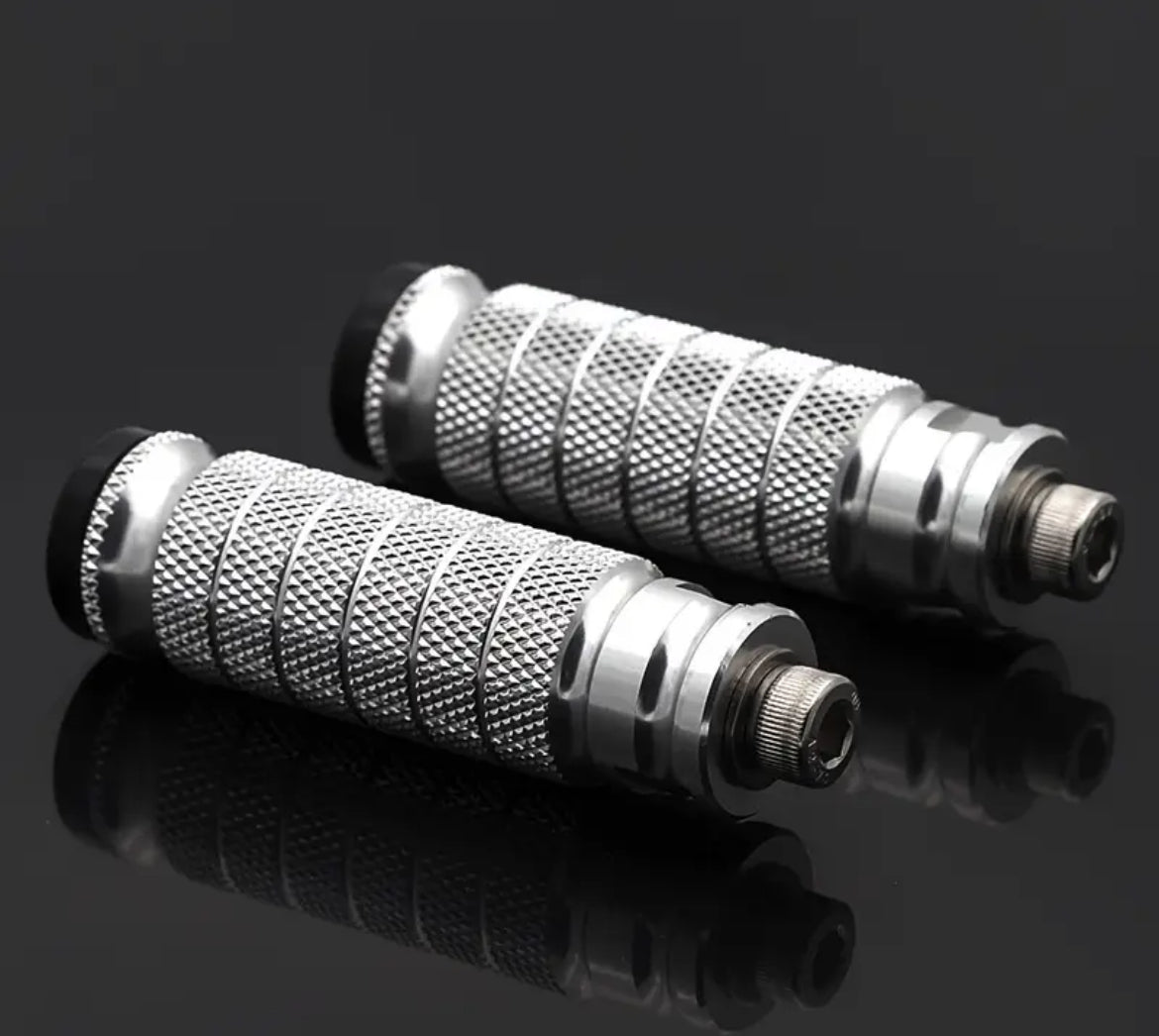 Universal Pegs/shift locks